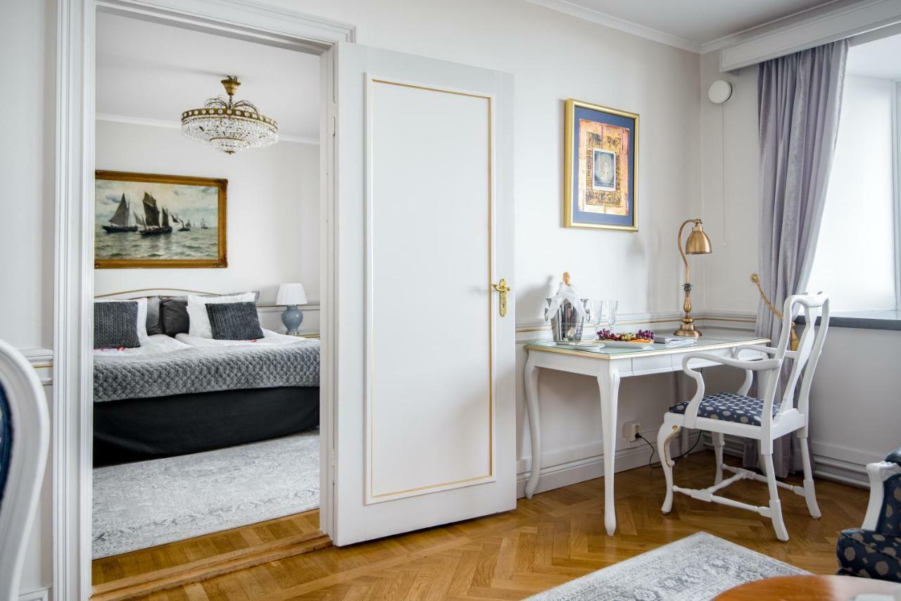 Hotel Gyllene Uttern Gränna Extérieur photo